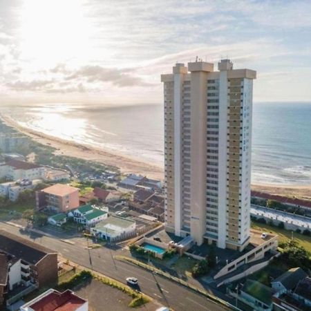 High Tide Beach Condo Дурбан Экстерьер фото